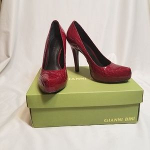 Gianni Binni Red High Heels size 7.5